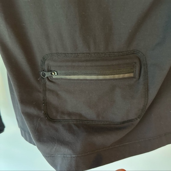 Lululemon black size 12, hiking/athletic long sleeve T-shirt EUC - Picture 3 of 12